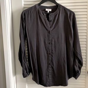 Lou&Grey tailored, heavy weight button down